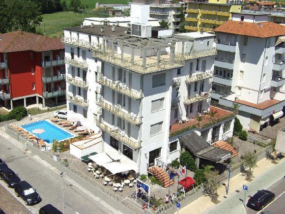 Hotel Rex Lido Di Savio Exteriér fotografie